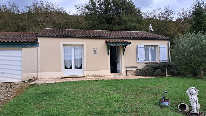 Maison - 204 m² - 11 pièces