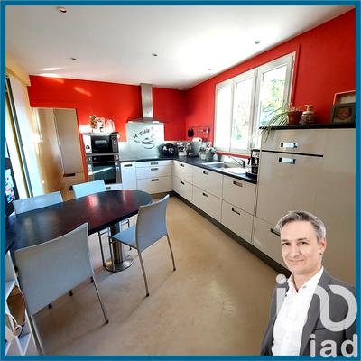 Maison de village - 251 m² - 5 pièces