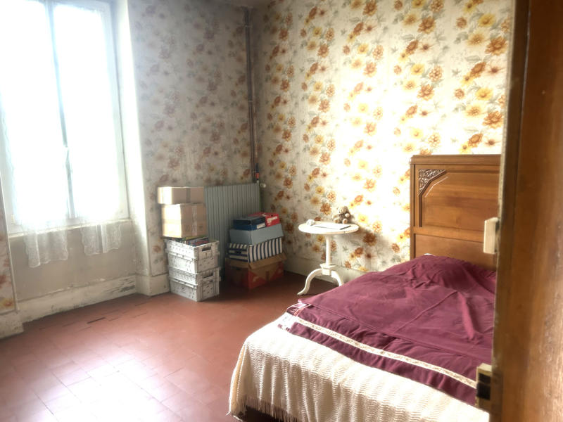 Maison - 122 m² - 7 pièces