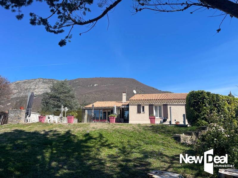 Villa - 150 m² - 6 pièces