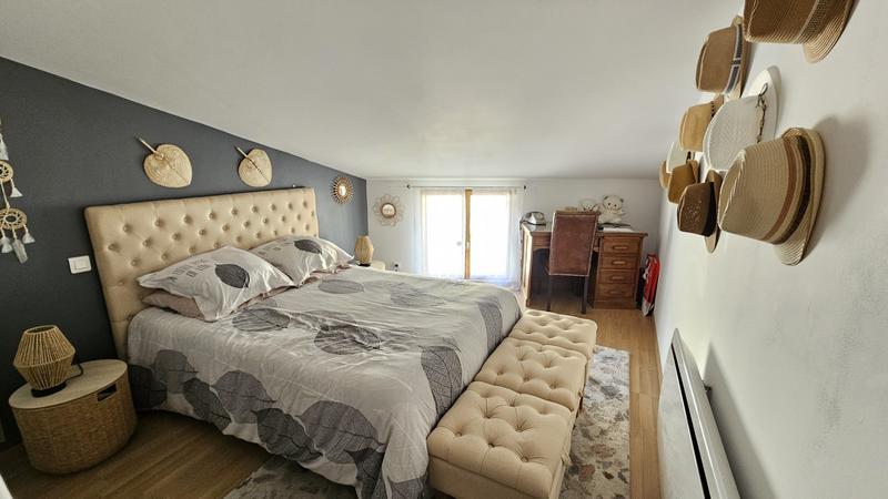 Maison - 99 m² - 4 pièces