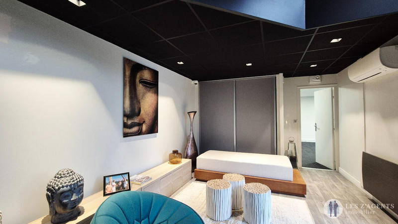 Bureau - 28 m² - 1 pièce