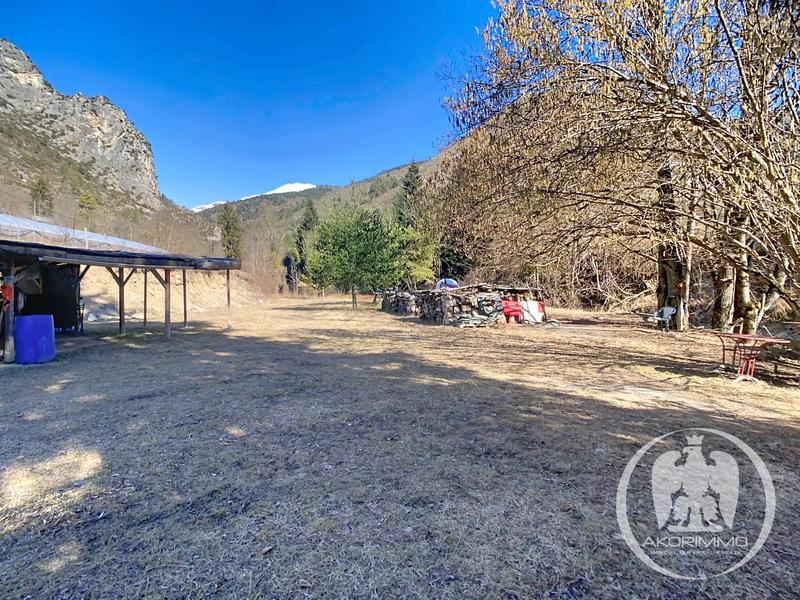 Moulin - 185 m² - 8 pièces