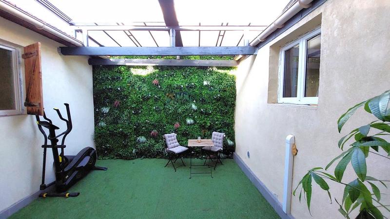 Maison - 98 m² - 3 pièces