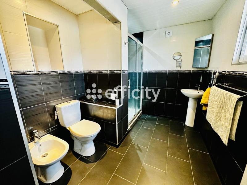 Maison - 134 m² - 6 pièces