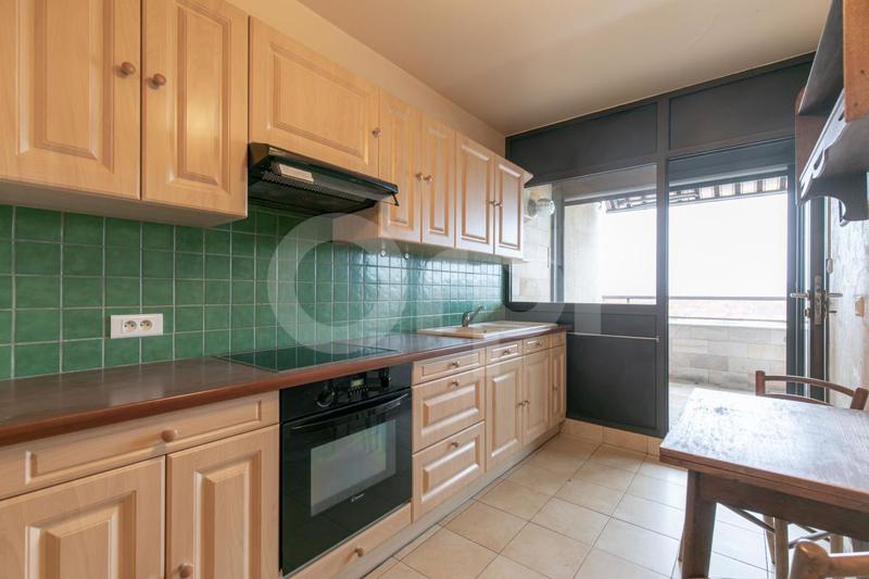 Appartement - 87 m² - 4 pièces