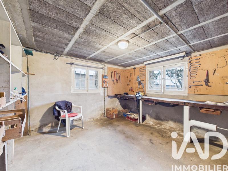Maison - 209 m² - 9 pièces