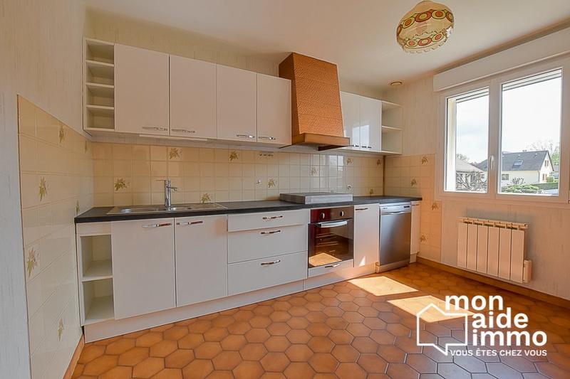 Maison - 99 m² - 4 pièces