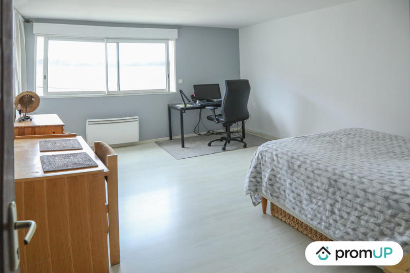 Duplex - 250 m² - 4 pièces