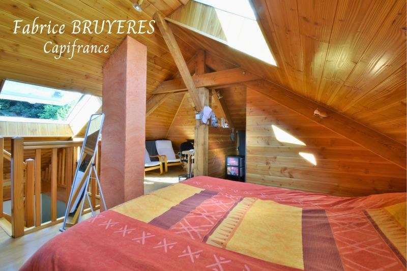 Maison - 170 m² - 9 pièces