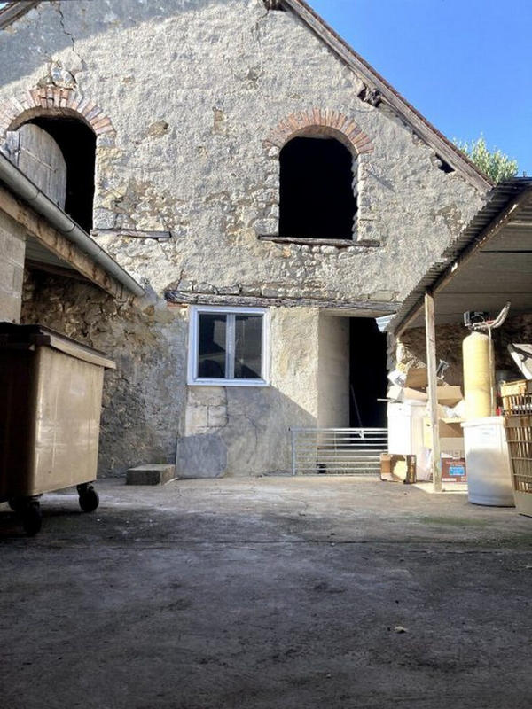 Maison - 225 m² - 4 pièces