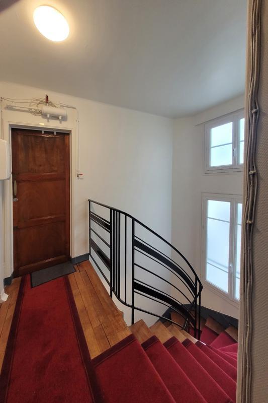 Studio - 32 m² - 1 pièce