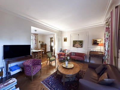 Maison - 278 m² - 8 pièces