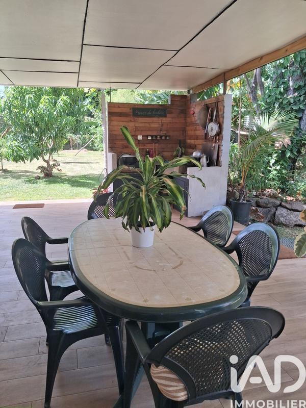 Maison - 145 m² - 9 pièces