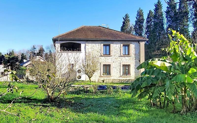 Maison en pierre - 149 m² - 6 pièces