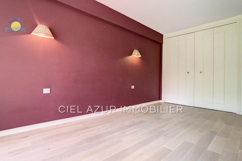 Appartement - 81 m² - 3 pièces