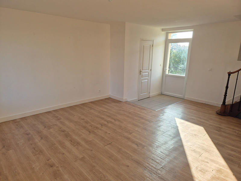 Maison - 81 m² - 5 pièces