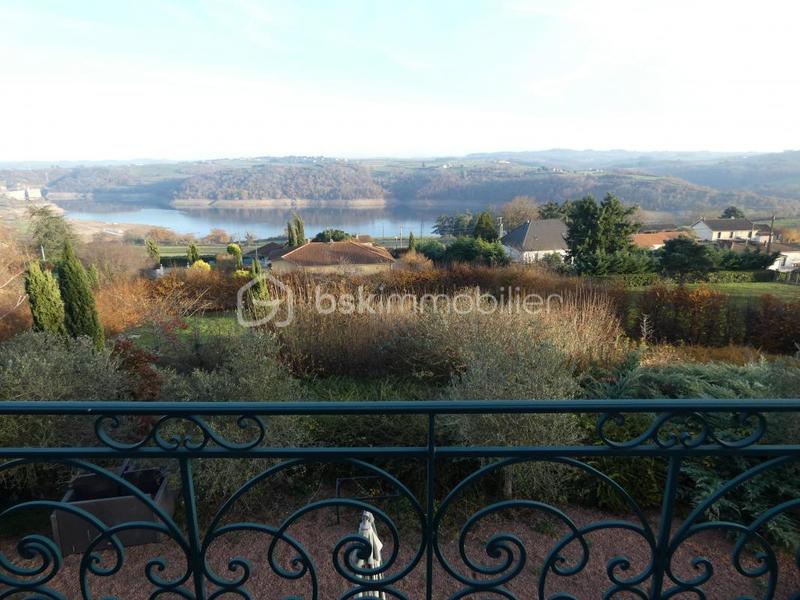 Maison d'architecte - 377 m² - 9 pièces