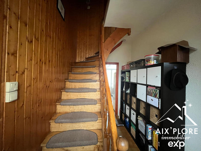 Maison - 110 m² - 4 pièces