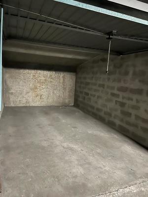 Garage - 12 m²