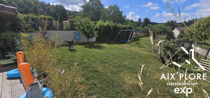 Maison - 210 m² - 7 pièces