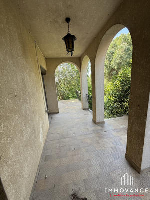 Maison - 158 m² - 6 pièces