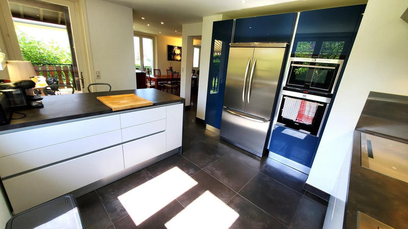 Maison - 181 m² - 5 pièces