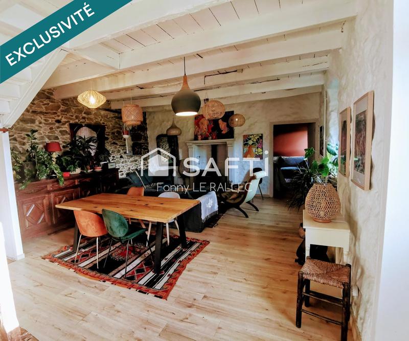 Maison - 180 m² - 8 pièces