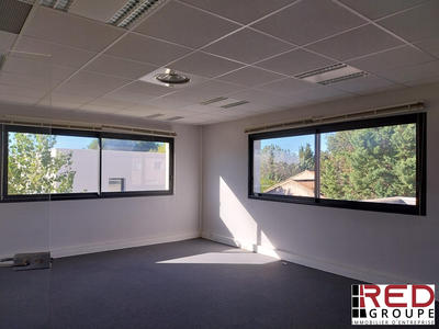 Bureau - 204 m²