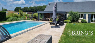 Maison - 180 m² - 8 pièces