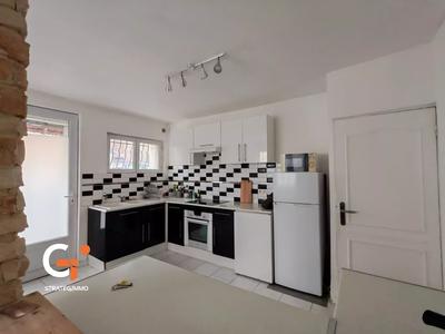 Maison - 88 m² - 6 pièces