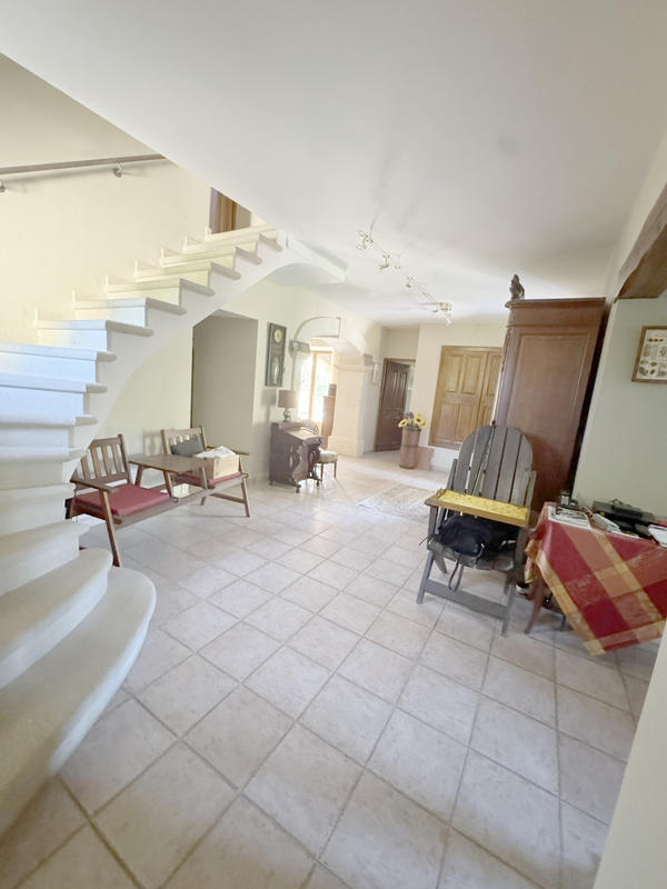 Maison - 190 m² - 7 pièces