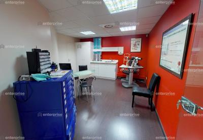 Local commercial - 450 m²