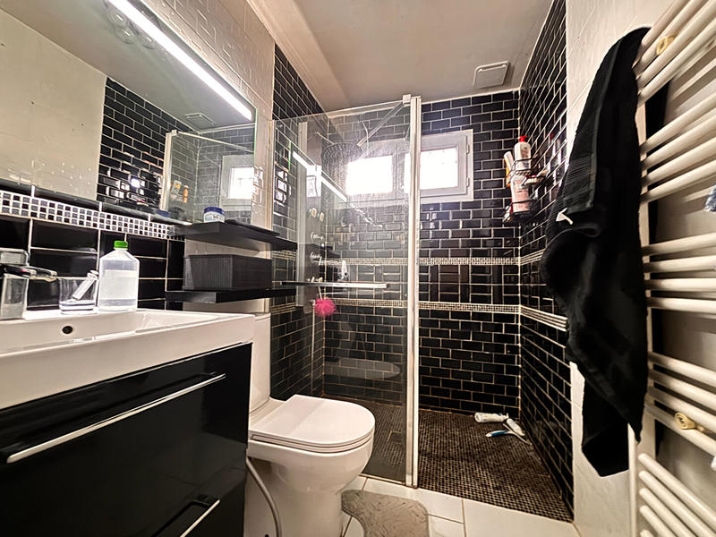 Maison - 101 m² - 6 pièces