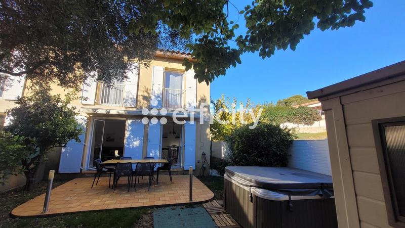 Pavillon - 85 m² - 4 pièces