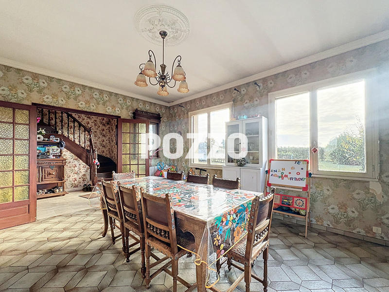 Maison - 148 m² - 6 pièces