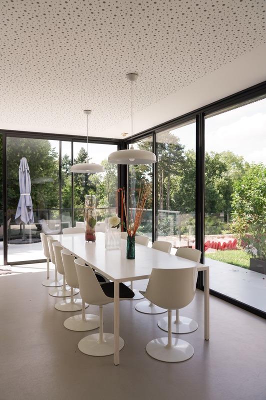 Maison - 422 m² - 9 pièces