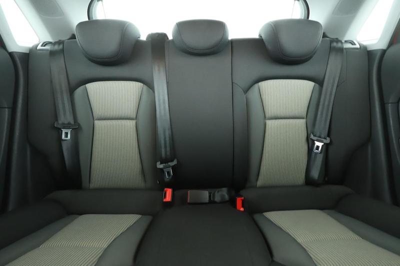 Audi A1 sportback 1.0 Tfsi Ultra Ambiente s tronic 95 ch