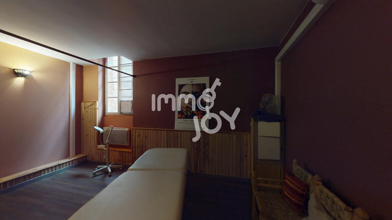 Local commercial - 427 m²