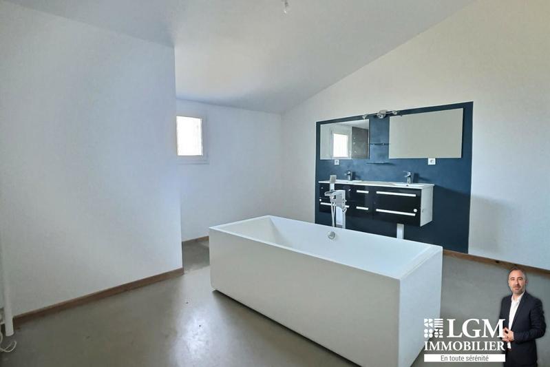 Mas - 280 m² - 8 pièces