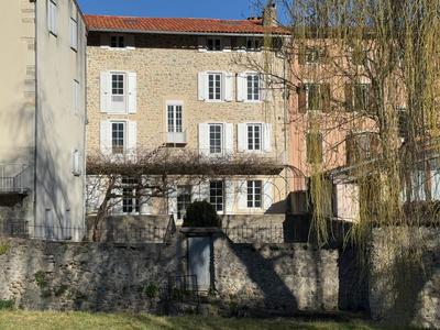 Maison en pierre - 394 m² - 11 pièces