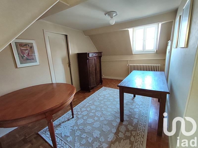 Maison - 144 m² - 7 pièces