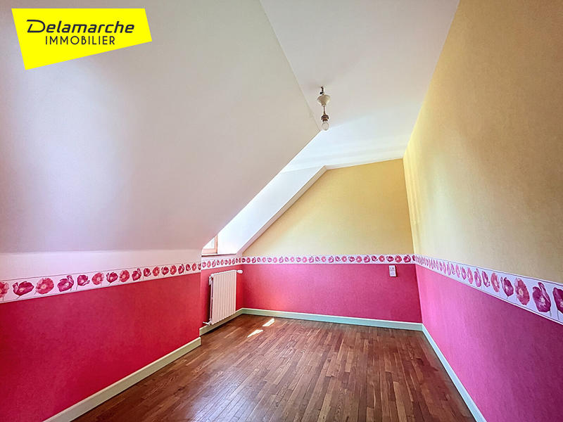 Maison - 190 m² - 9 pièces