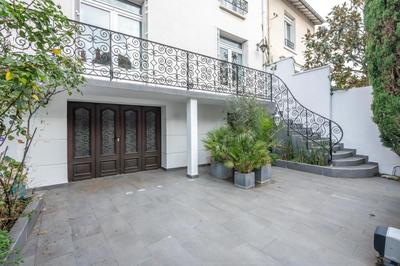 Villa - 152 m² - 6 pièces