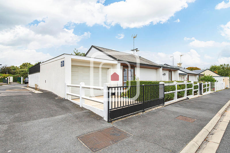 Maison - 84 m² - 4 pièces