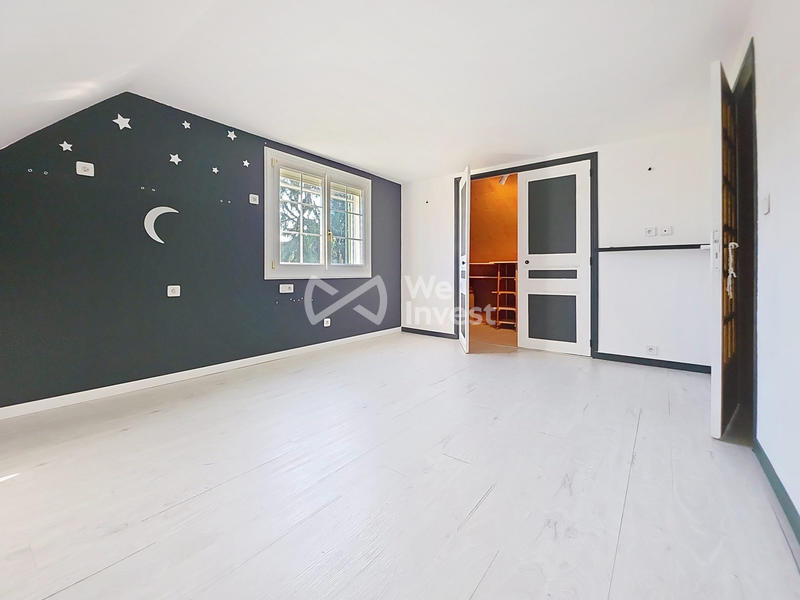 Maison - 187 m² - 6 pièces