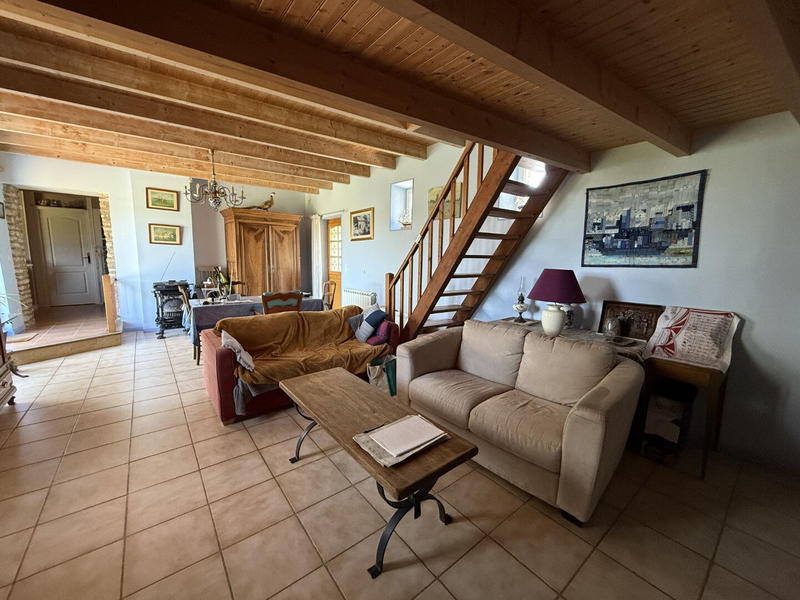 Maison - 96 m² - 4 pièces