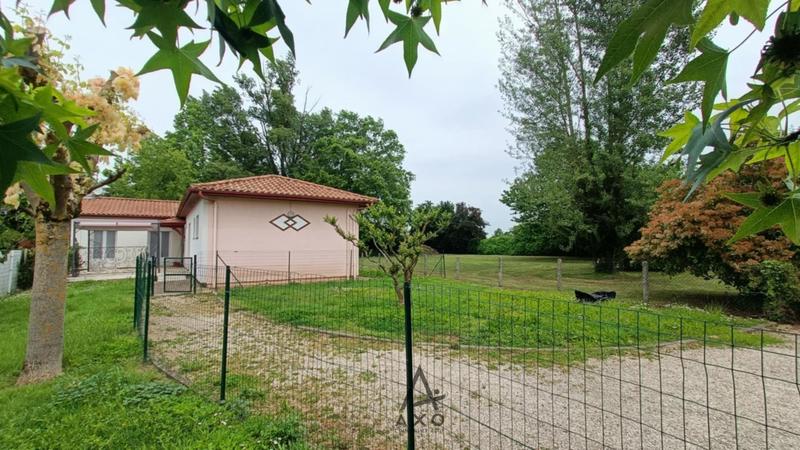 Maison - 104 m² - 4 pièces