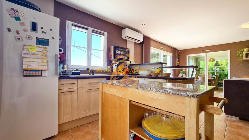 Maison - 115 m² - 5 pièces