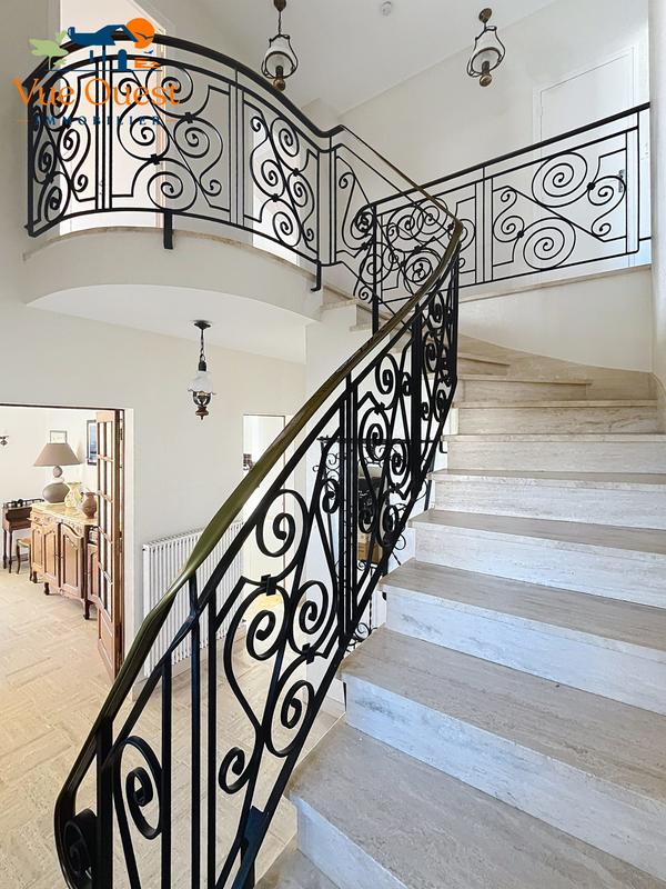 Maison - 122 m² - 5 pièces